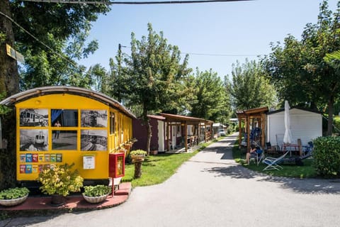 Campeggio Tranquilla Campeggio /
resort per camper in Baveno