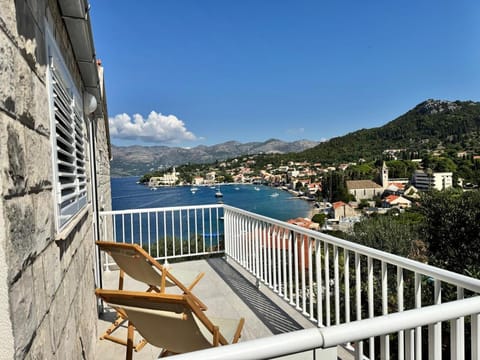 Nearby landmark, Natural landscape, View (from property/room), Balcony/Terrace, Mountain view, Sea view