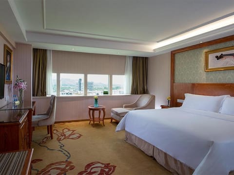 Vienna Hotel Mix City Hotel in Hong Kong