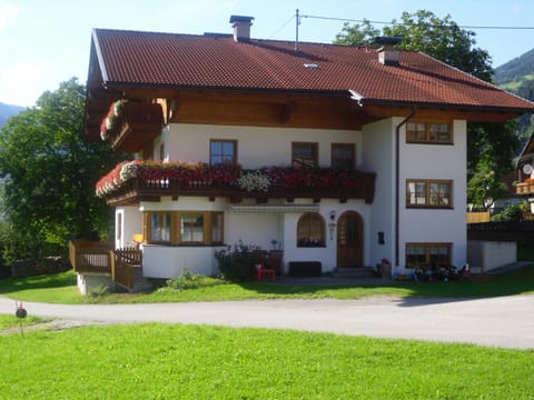 Facade/entrance, Summer