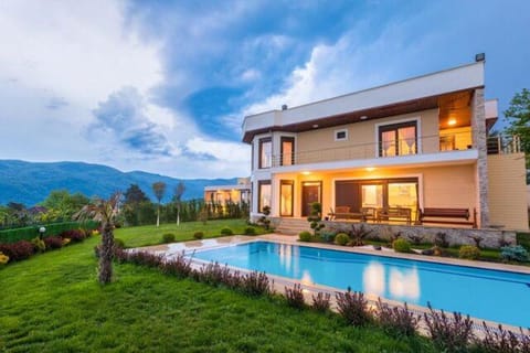 Nevras Resort Sapanca Villa in Turkey