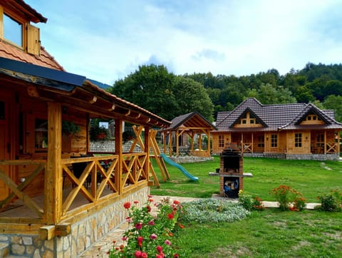 Property building, Day, Natural landscape, Garden view