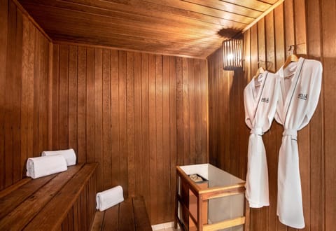 Sauna, Area and facilities