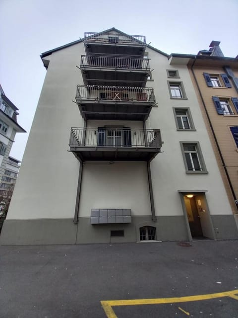 HITrental Station Apartments Condo in Lucerne