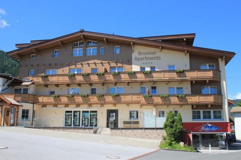 Property building, Day