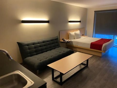 City Express Plus by Marriott Periferico Sur Tlalpan Hotel in Mexico City