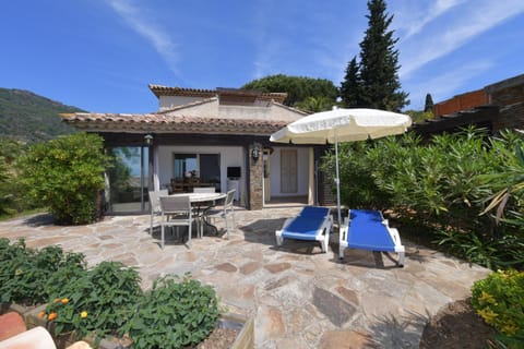 Les Lauriers Roses Apartment hotel in Rayol-Canadel-sur-Mer