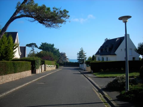 Les Terrasses De La Comtesse Apartment in Saint-Quay-Portrieux