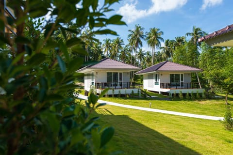 Phangan Akuna Resort in Ko Pha-ngan Sub-district