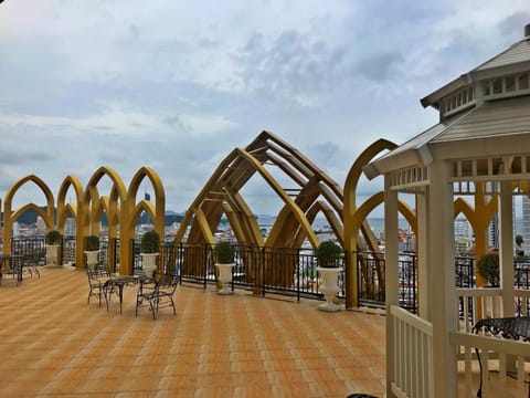 Property building, Patio, Day, View (from property/room), Balcony/Terrace, Decorative detail, Seating area