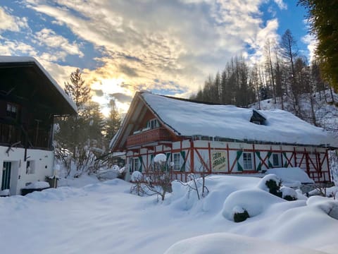 Property building, Winter