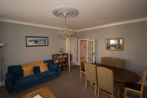 Silverdale Apartments Condo in Eastbourne