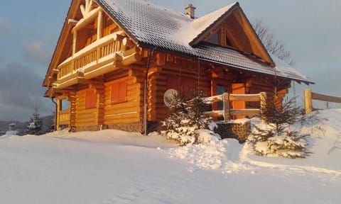 Zrubová Chata Sylvester Chalet in Lesser Poland Voivodeship