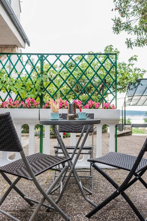 Patio, Balcony/Terrace, Garden view