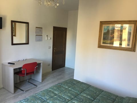 Guest House Il Naif Bed and Breakfast in Florence