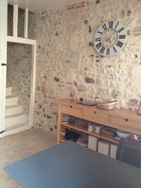 Decorative detail, Dining area