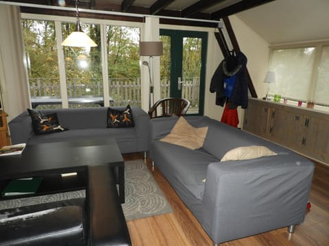 Living room, Garden view