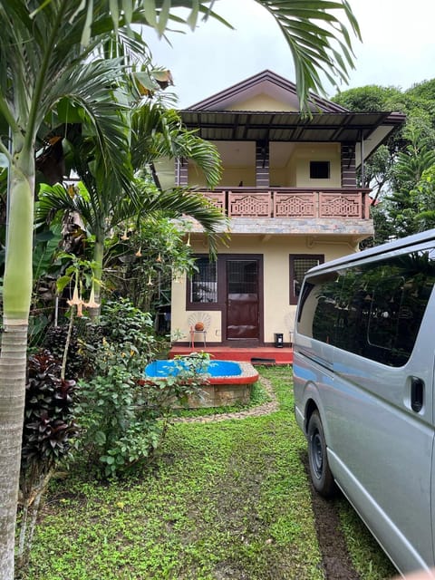 The Quiet Villa Villa in Tagaytay