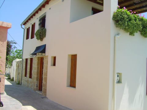 Property building, Neighbourhood, Street view