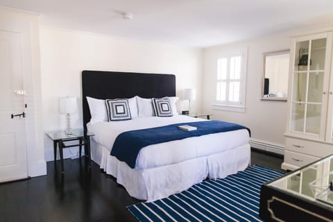 The Platinum Pebble Boutique Inn - Adults Only Property Chambre d’hôte in West Harwich