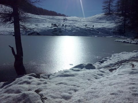 Nearby landmark, Winter