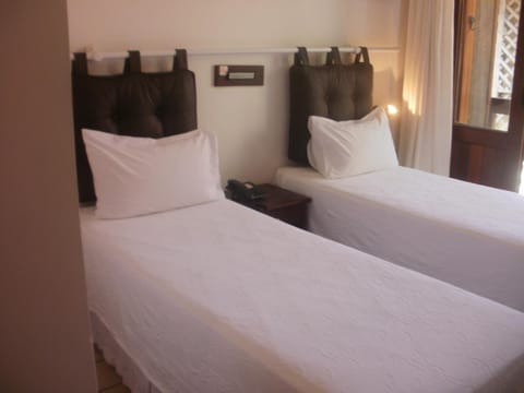 Hotel Pousada Encanto de Itapoan Inn in Salvador