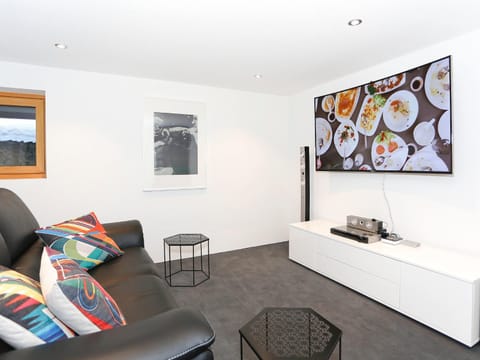 Holiday Home von Capeller by Interhome House in Canton of Grisons