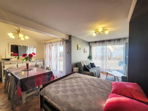 Apartment Les Embruns-2 by Interhome Apartment in Carnac