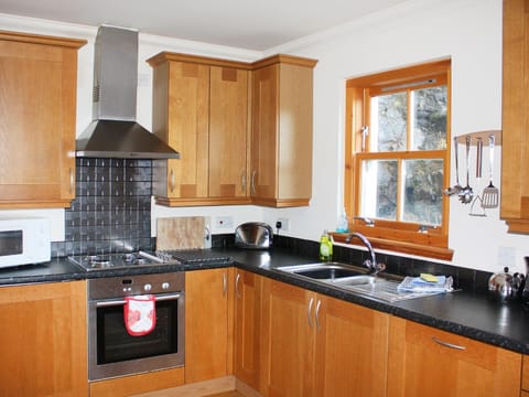Holiday Home Staffin Road by Interhome Maison in Portree