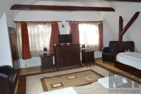 La Mos Pavel Bed and Breakfast in Cluj County