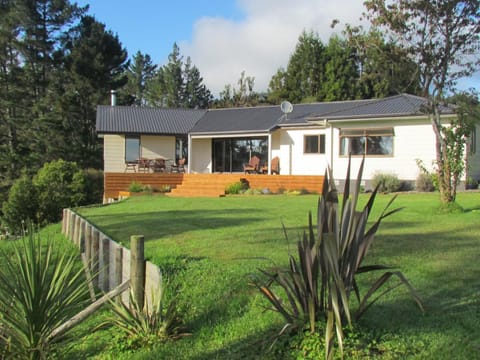 Facade/entrance, Natural landscape