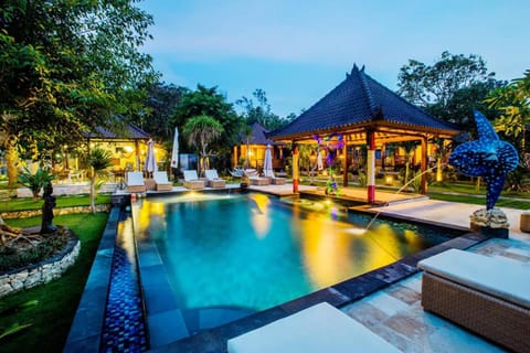 Sunset Garden Nusa Lembongan Campingplatz /
Wohnmobil-Resort in Nusapenida