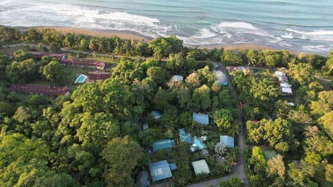 Property building, Bird's eye view, Sea view, Swimming pool