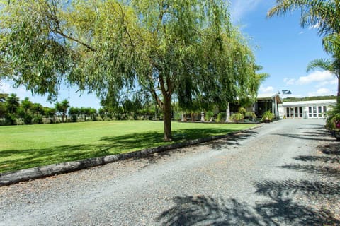 Peacock Lodge in Ngunguru House in Northland