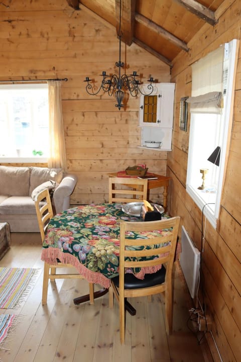 Valen Cabins in Reine Haus in Lofoten