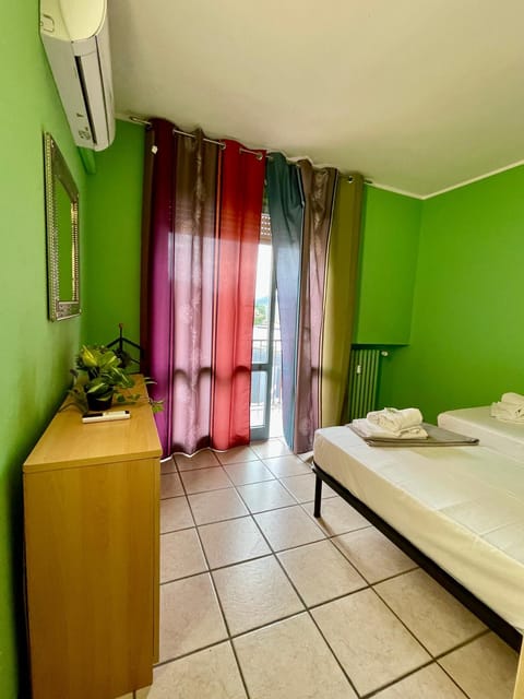 Bed, Photo of the whole room, Bedroom, towels, air conditioner