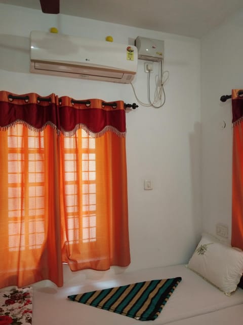 Sea Breeze Beach Home Vacation rental in Alappuzha