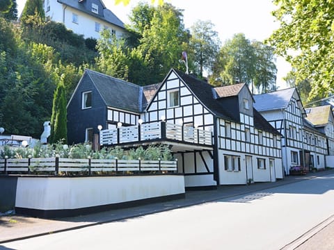 Beautiful holiday home near the ski area Apartment in Schmallenberg