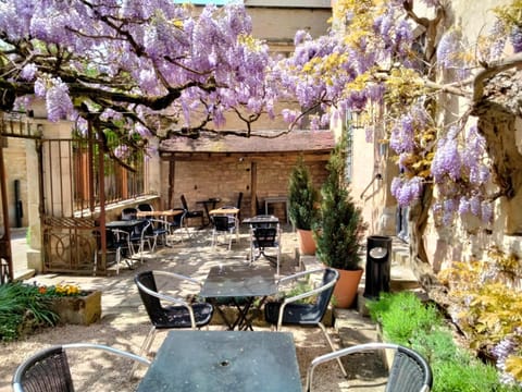 Patio, Spring, Breakfast