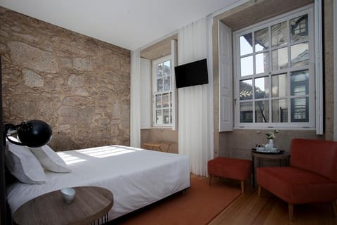 Belomont52 Guest House Bed and Breakfast in Porto