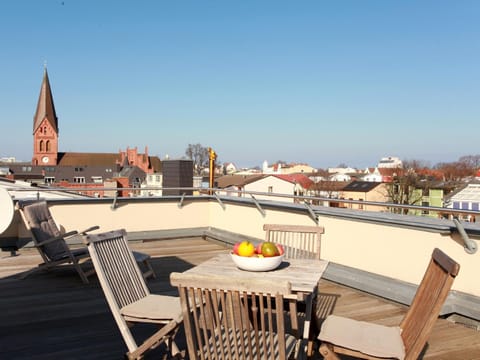 Balcony/Terrace, Seating area, City view