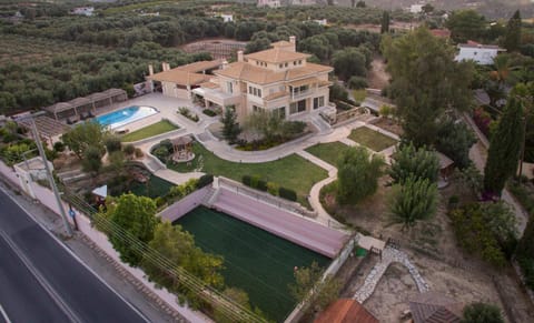 Property building, Bird's eye view