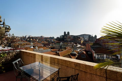 Day, View (from property/room), Balcony/Terrace, City view