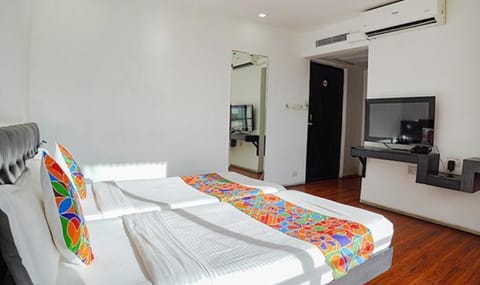 FabHotel 1 Lovelock Hotel in Kolkata