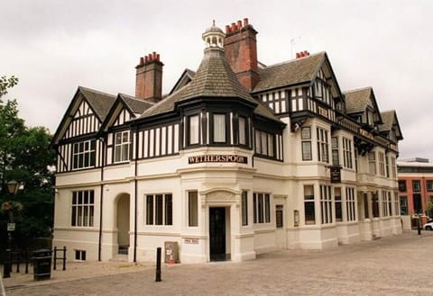 The Portland Hotel Wetherspoon Hotel in Chesterfield