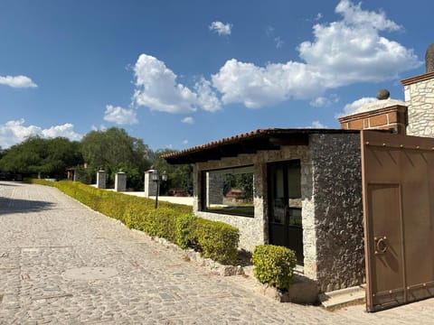 Property building, Day, Lobby or reception