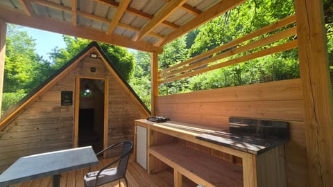 Camping Les Vernieres La Bourboule Sancy Campground/
RV Resort in Auvergne-Rhône-Alpes