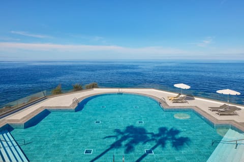 Pool view, Sea view, Swimming pool