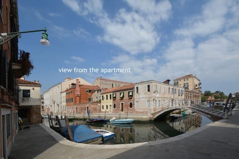 Day, City view, River view