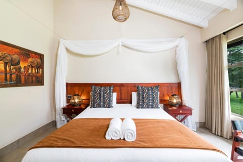 Hwange Safari Lodge Albergue natural in Zimbabwe